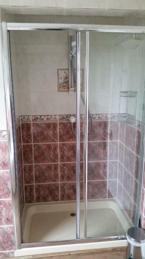 Bed & Breakfast Fieldview Rochester  Bagian luar foto